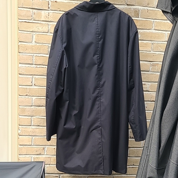 Burberry Men's Navy Trench Coat With Wool Insert - Picture 3 of 10